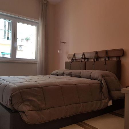 Bed and Breakfast Euforia Napoli - Tre Sedi - Three Locations Экстерьер фото